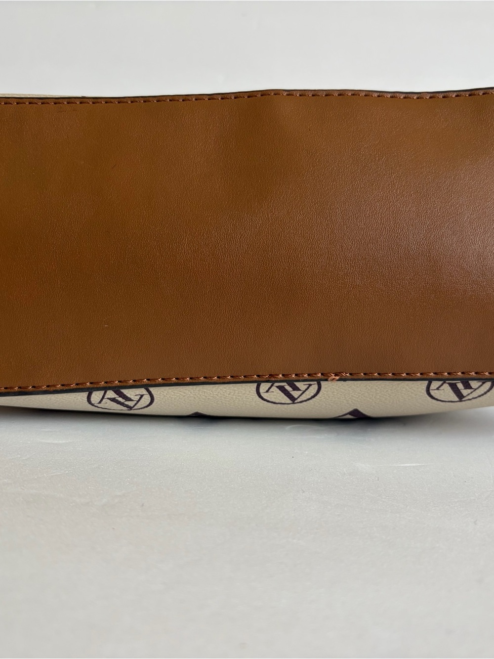 Adrienne Vittadini Cream Crossbody with Blue and Tan Trim - Picture 6 of 10